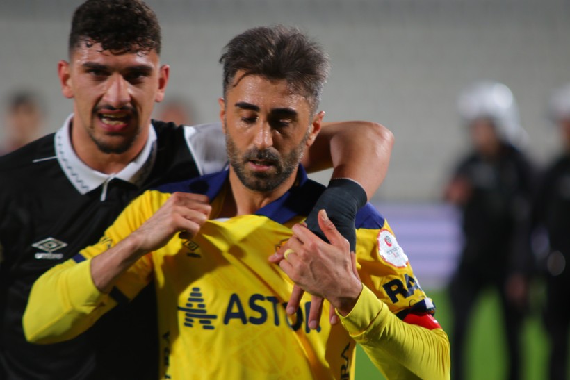 Malzemeciden taraftara ağlatan mağlubiyet! - Resim : 6