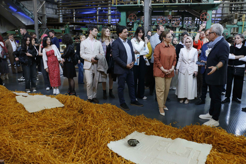 Kağıdın tarihi yolculuğu bu sergide anlatıldı - Resim : 1