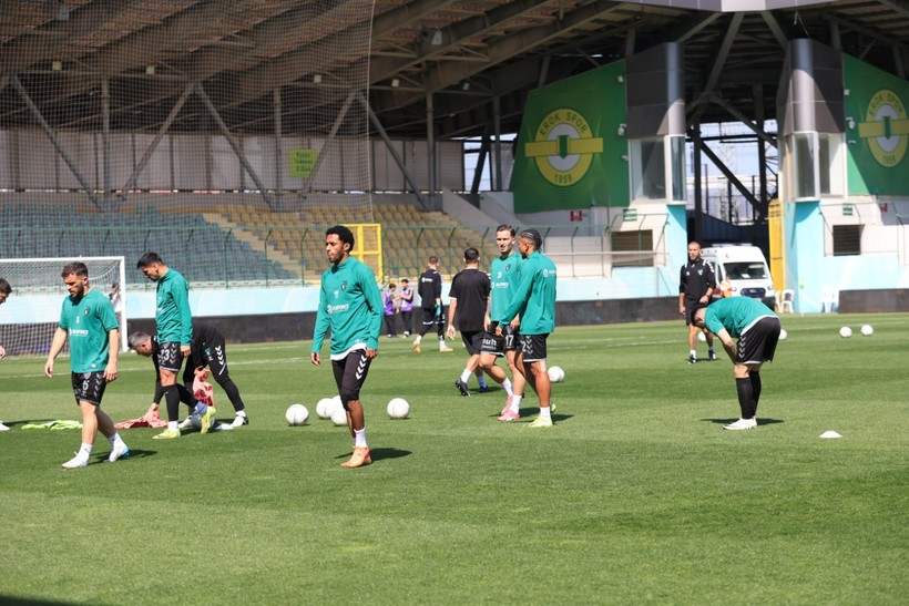Esenler Erokspor - Kocaelispor: 3-1 (MAÇ SONUCU) - Resim : 12