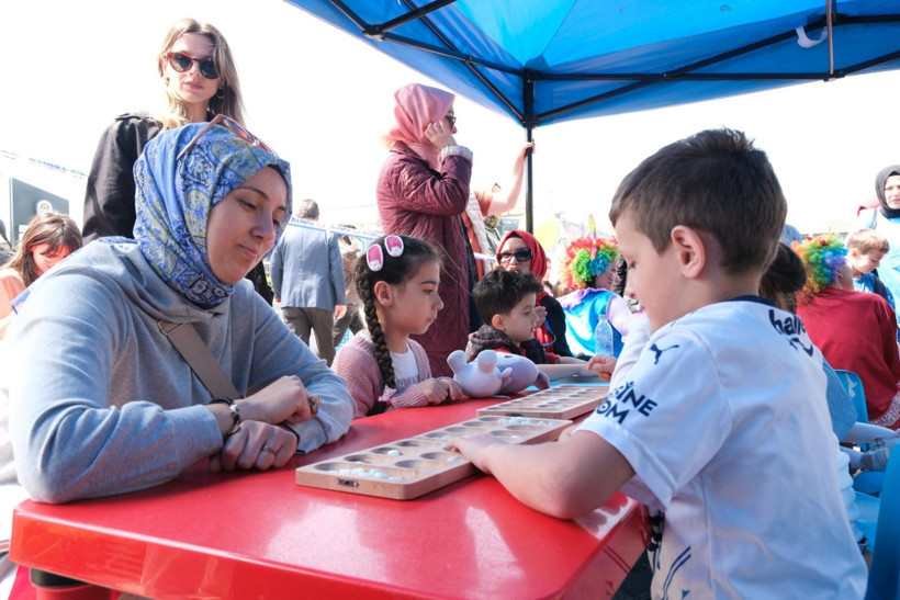 Gebze Kent Meydanı çocuk sesleriyle şenlendi - Resim: 2