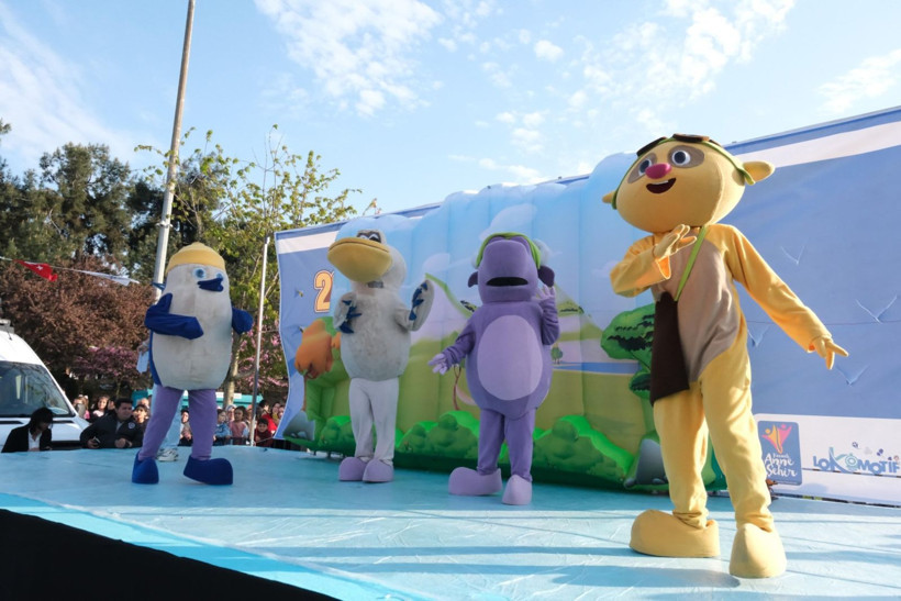 Gebze Kent Meydanı çocuk sesleriyle şenlendi - Resim: 3