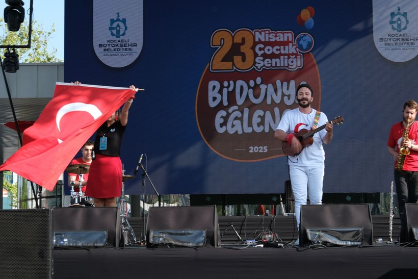 Milli İrade Meydanı'nda 23 Nisan coşkusu - Resim : 5