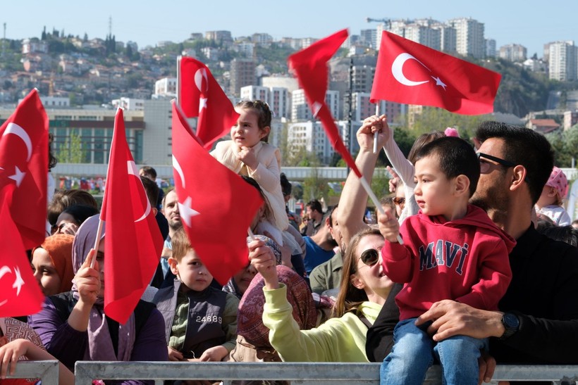 Milli İrade Meydanı'nda 23 Nisan coşkusu - Resim : 1