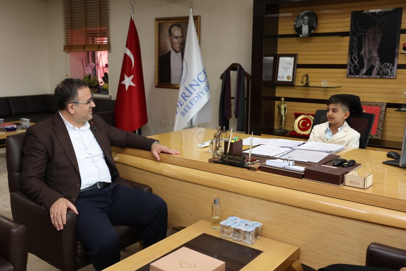 Sertif Gökçe, minik öğrencilerle bir araya geldi - Resim : 1