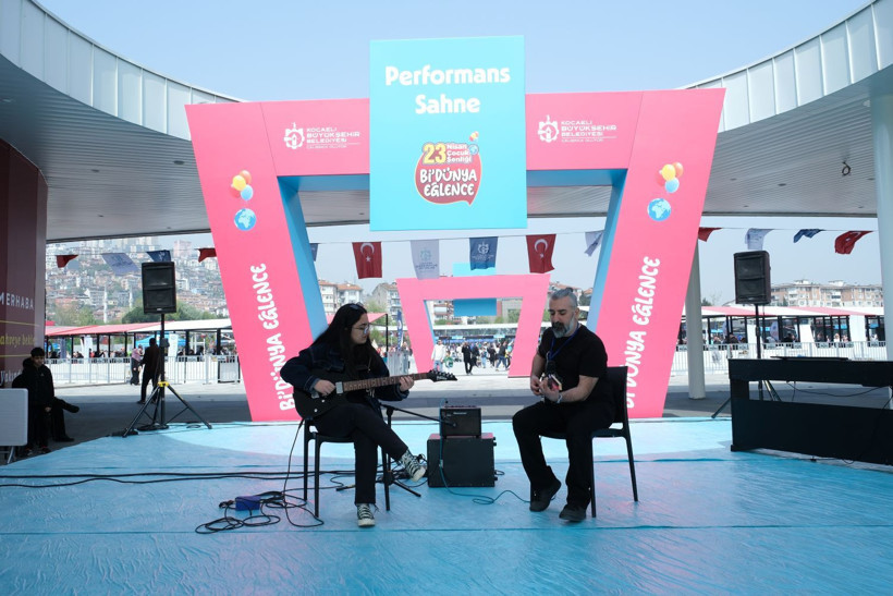 Kocaeli Büyükşehir Konservatuvarı büyüledi - Resim: 1