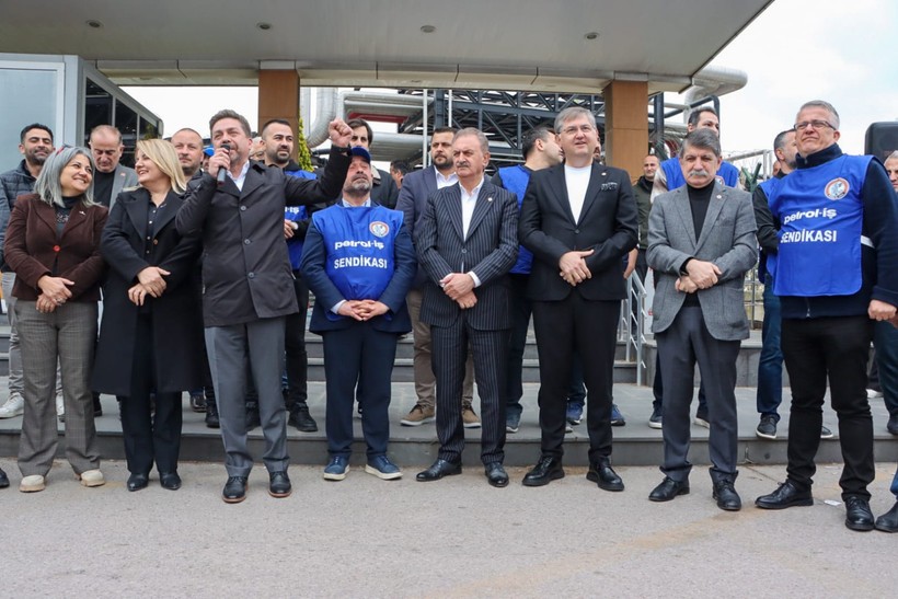 Bülent Sarı işçilerin durumunu Mourinho üzerinden anlattı: Tüpraş işçisine vermiyorlar! - Resim : 1