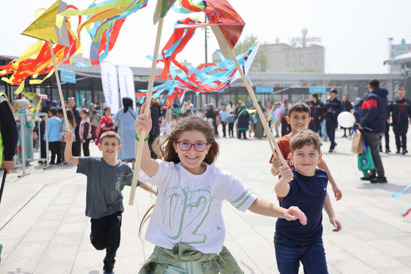 Milli İrade Meydanı her gün dolup taştı - Resim: 2