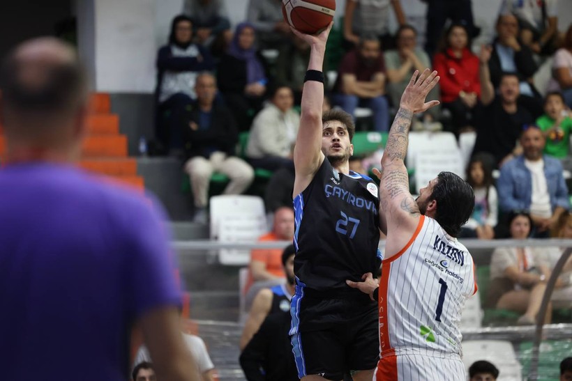 Çayırova Belediyesi, Play-Off’a galibiyetle başladı - Resim : 1