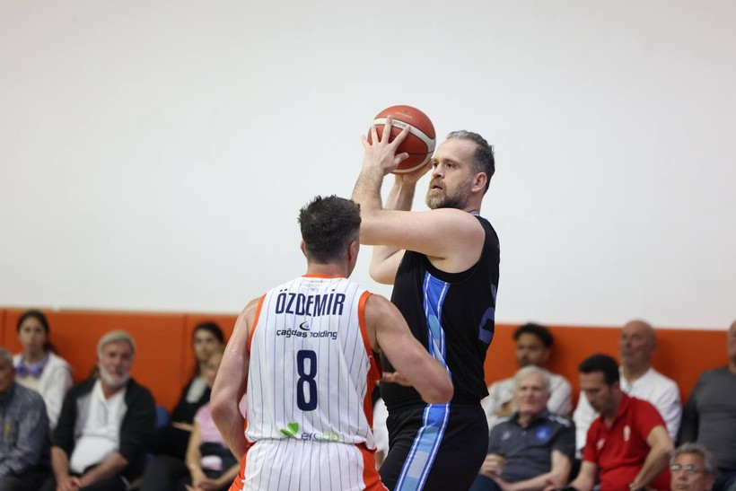 Çayırova Belediyesi, Play-Off’a galibiyetle başladı - Resim : 2