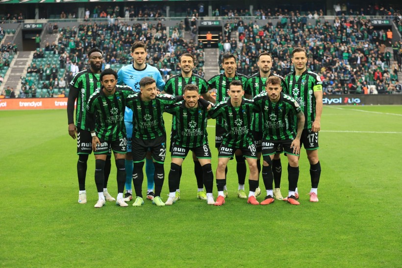 Kocaelispor - Boluspor: 3-4 (MAÇ SONUCU) - Resim : 9