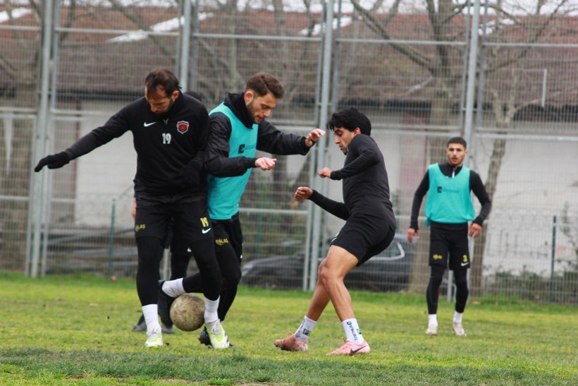 Gölcükspor 3. Lig diyor başka bir şey demiyor! - Resim : 8