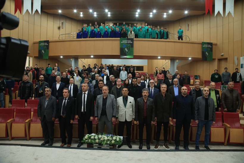 Emeğin Rengi Yeşil Siyah büyük beğeni topladı - Resim : 5
