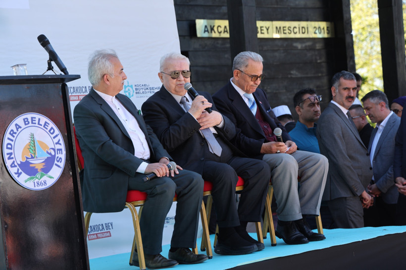 Osmanlı'nın önemli komutanlarından Akçakoca Bey dualarla anıldı - Resim : 2