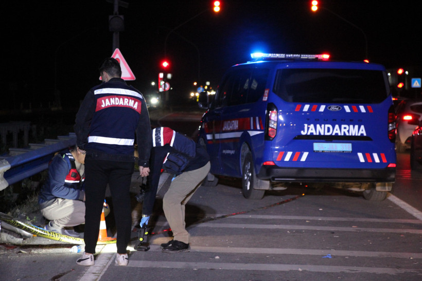 D-100 kara yolunda ölümlü kaza! - Resim : 1