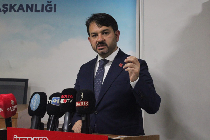 Gökhan Ercan’dan Rektör Nuh Zafer Cantürk’e! “Elinizi öğrencilerin üzerinden çekin” - Resim : 1