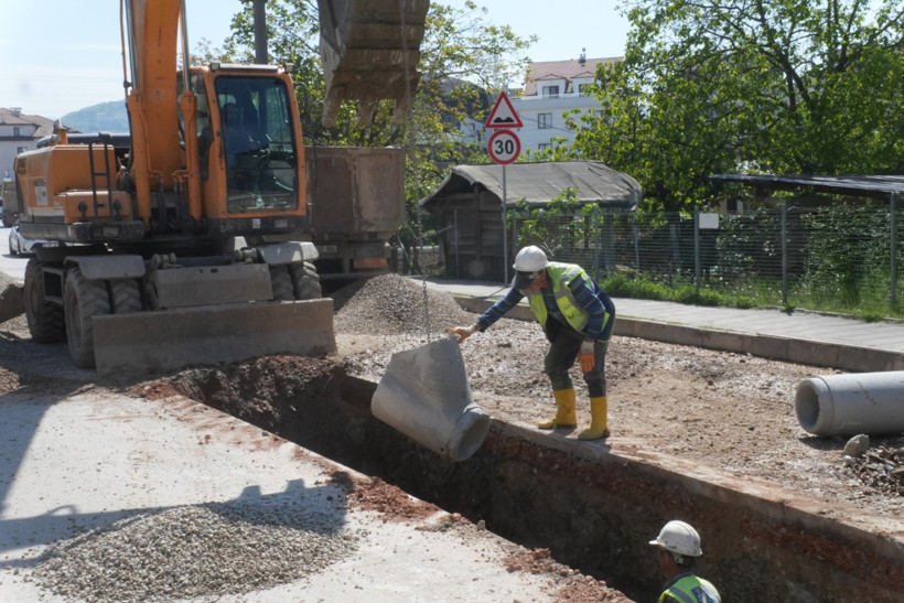 Gölcük'te 40 kilometrelik altyapı yenileniyor - Resim : 1