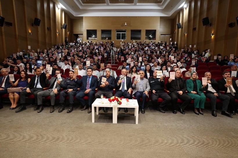 Dilovası'nda kitap seferberliği! - Resim: 2