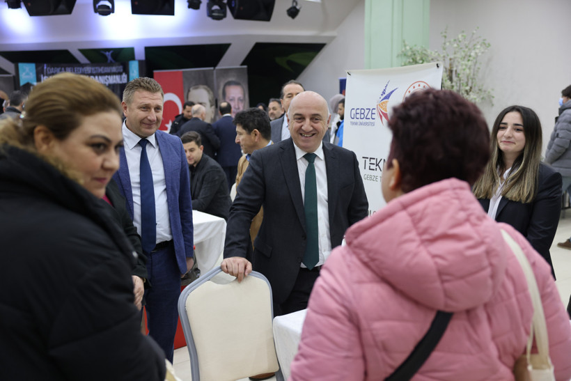 Darıca'da 4. İstihdam Fuarı düzenleniyor - Resim : 1