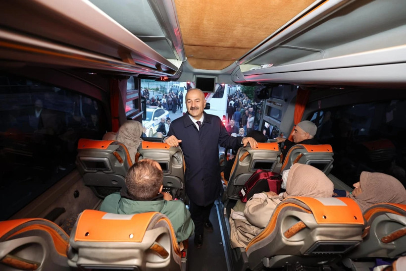 Hacı adaylarını Zinnur Büyükgöz uğurladı! - Resim : 1