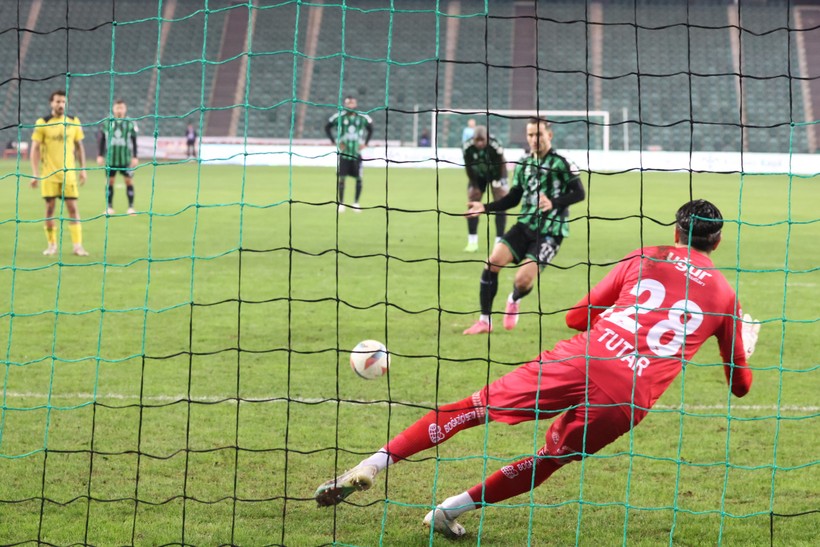 Kocaelispor en çok golü son 15 dakikalarda attı - Resim : 1