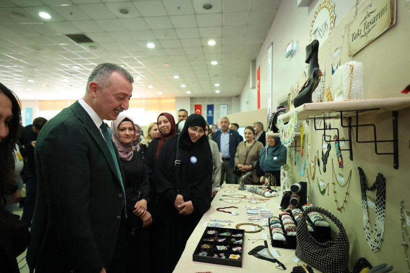Tahir Büyükakın: KO-MEK’te her kursiyerin bir hikâyesi var - Resim: 5