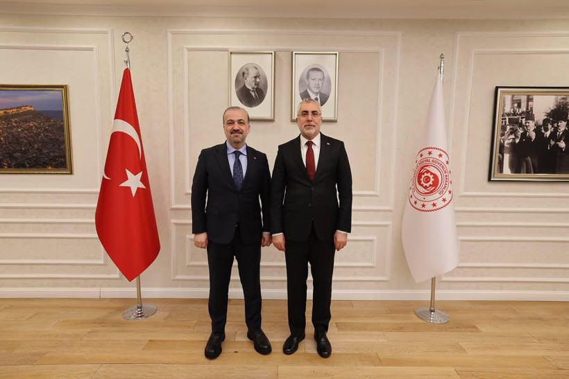 Şahin Talus'tan Ankara'da dikkat çeken ziyaretler... Bakanlıklara gitti! - Resim : 1