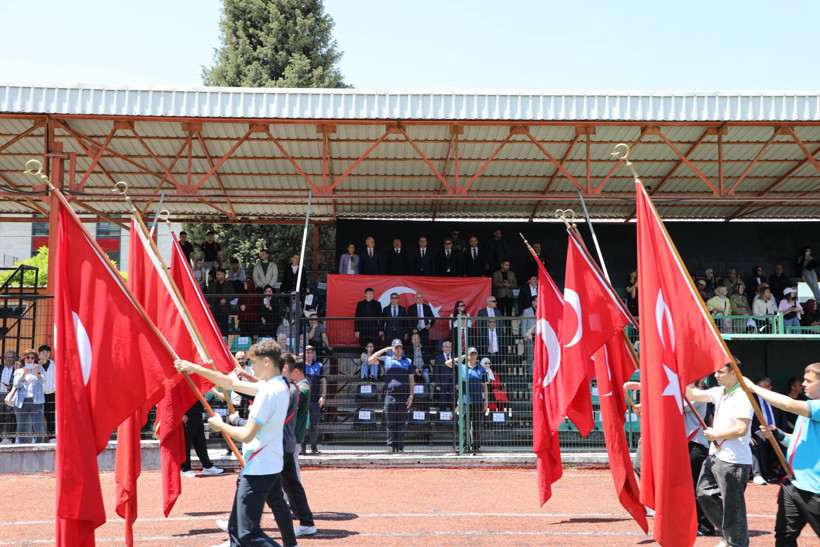 Karamürsel'de 19 Mayıs coşkusu! - Resim : 3