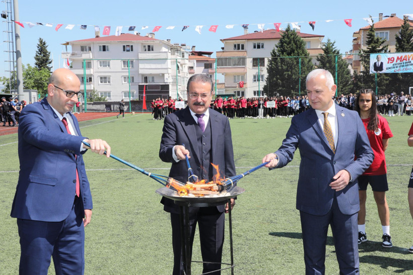 Karamürsel'de 19 Mayıs coşkusu! - Resim : 2