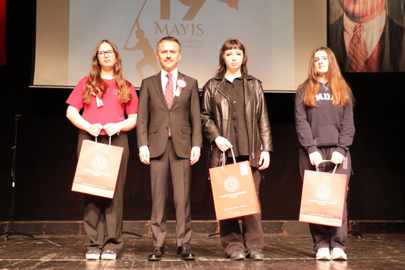 Kocaeli’de 19 Mayıs coşkusu: “Atatürk’ün başlattığı kurtuluş mücadelesi bizlere kalan mirastır” - Resim : 1