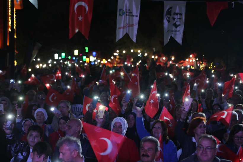 Fatma Kaplan Hürriyet: 19 Mayıs coşkusunu, İzmit’in kalbi Kapanca Sokak’ta yaşamak istedik - Resim: 10