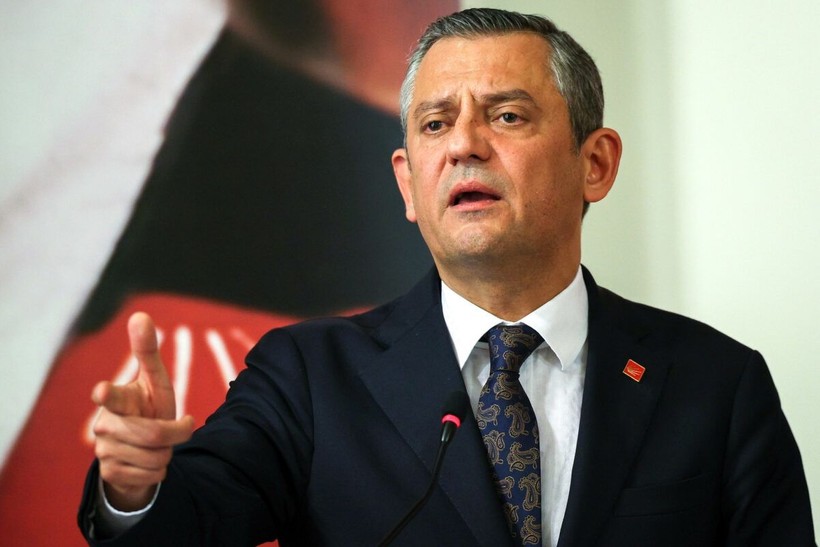 Özgür Özel, Şimşek'le ilgili o manşeti yorumladı - Resim: 3