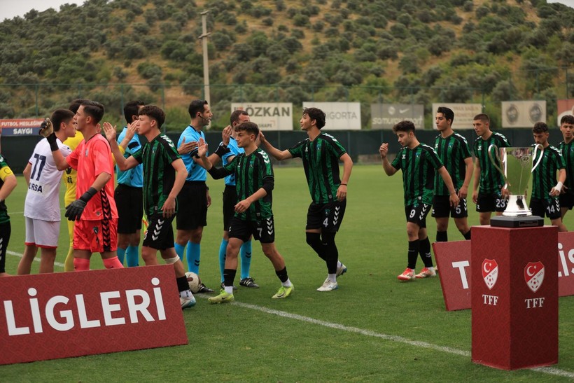 Kocaelispor – Mustafakemalpaşa U-19 finali maç içi fotoğrafları - Resim: 8
