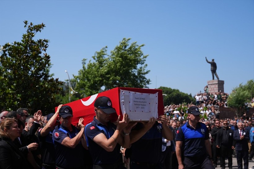 Ferdi Zeyrek'in eşinden duygulandıran konuşma - Resim: 6