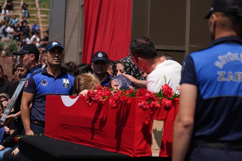 Ferdi Zeyrek'in eşinden duygulandıran konuşma - Resim: 4