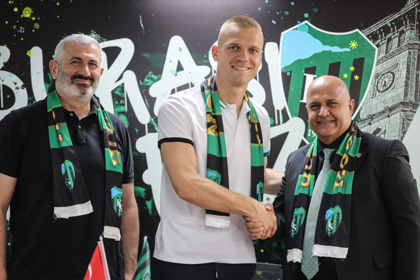 Kocaelispor’da ilk imzayı Jovanovic attı! - Resim : 2
