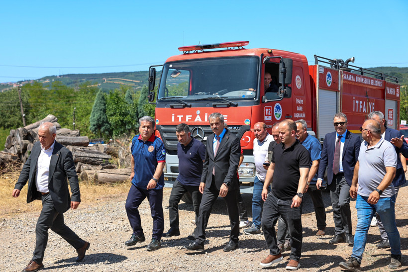 Ormanlık alanda korkutan yangın! Ekipler seferber oldu - Resim : 5