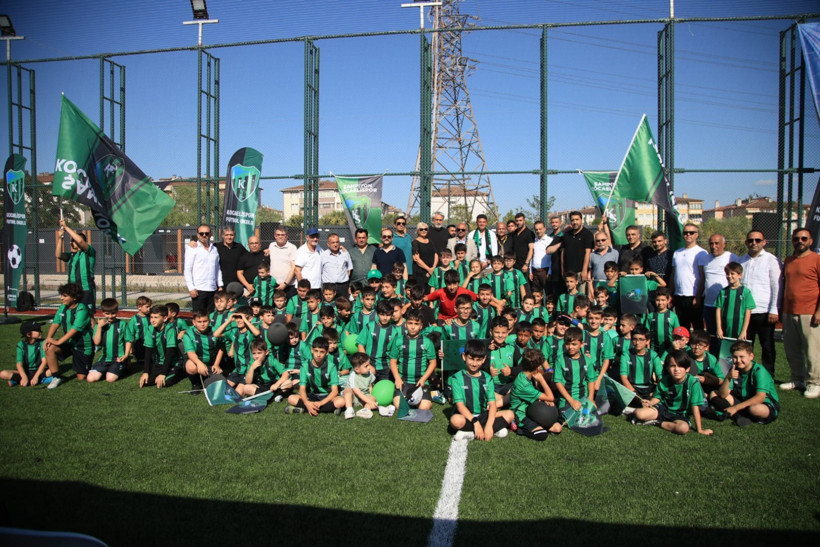 Körfez Kocaelispor Futbol Okulu’ndan görkemli açılış - Resim : 9
