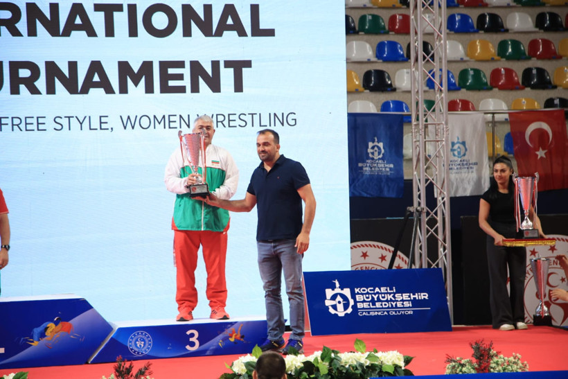 İzmit’teki Yaşar Doğu, Vehbi Emre ve Hamit Kaplan Turnuvası sona erdi - Resim : 5