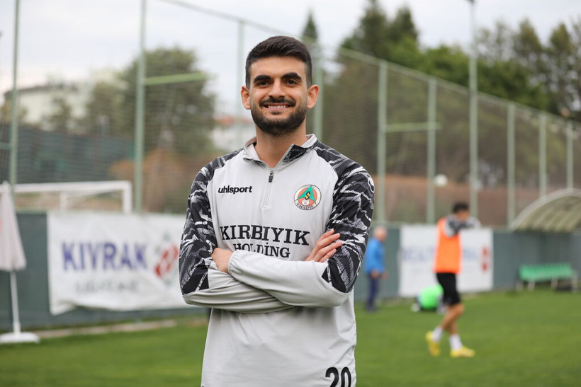 Kocaelispor, Alanyasporlu futbolcu ile anlaşmaya yakın - Resim : 1
