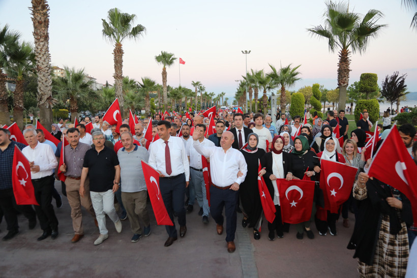 Darıca Belediyesi'nen 15 Temmuz için anlamlı program - Resim : 3