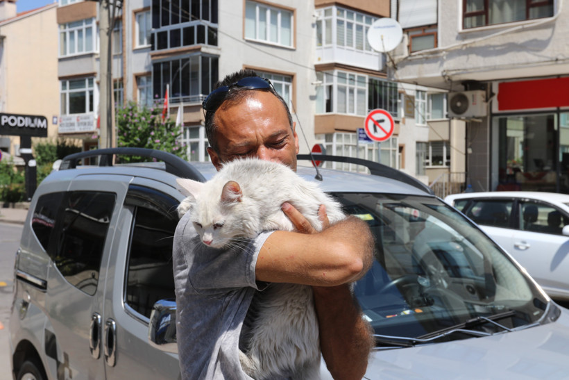 Kaybolan Pars günler sonra bulundu... Mutluluk gözyaşları döktü! - Resim : 3