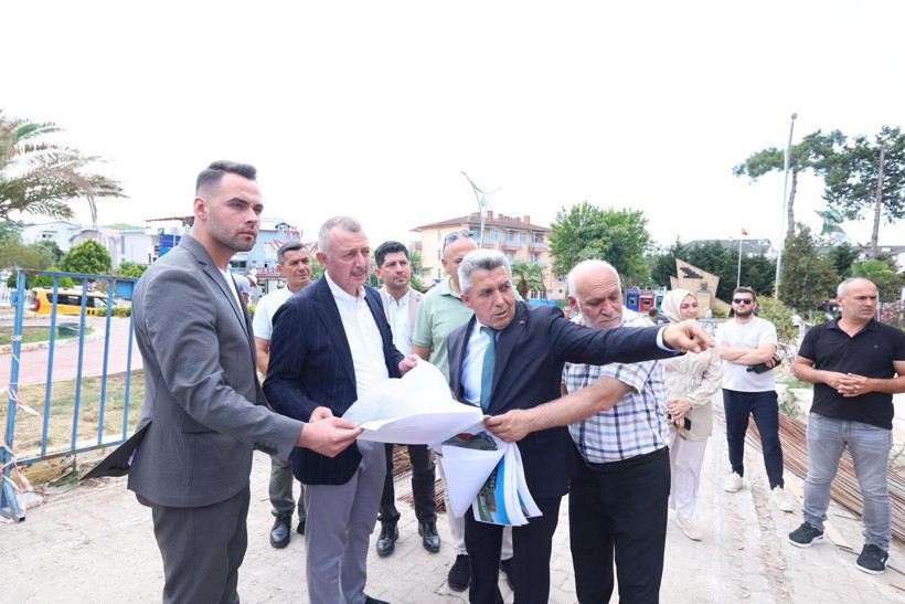 Tahir Büyükakın'dan yoğun hafta sonu mesaisi - Resim : 3