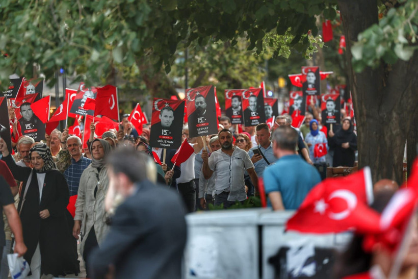 Tüm Kocaeli, 15 Temmuz kortejindeydi - Resim: 11