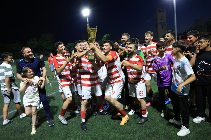 Körfez İlçesi Birlikspor – Başiskele Birlikspor maçının fotoğraf galerisi - Resim: 20