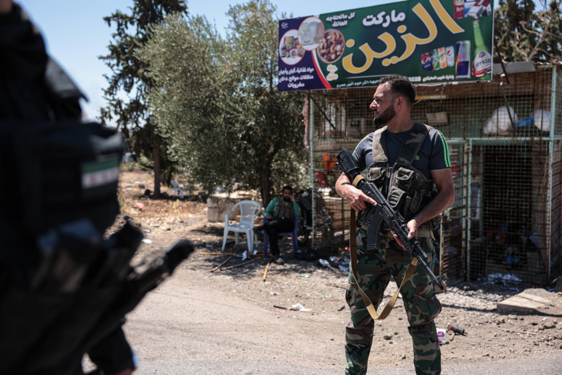 Süveyda'da hükümet güçleri ile Dürzi gruplar arasında çatışma - Resim : 1