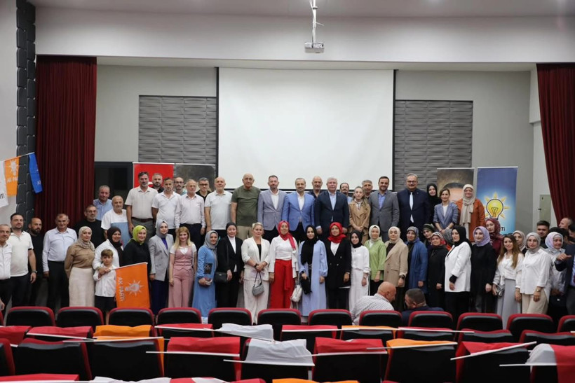 AK Parti’de İlçe Danışma Meclisi toplantıları başladı - Resim : 1