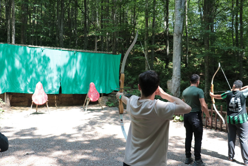 AK Parti'nin kampı Kocaeli'de başladı - Resim : 3