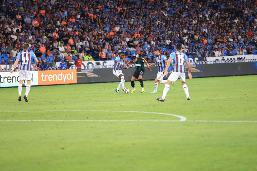 Yazık oldu... 16 yıl sonra puansız başlangıç - Resim : 2