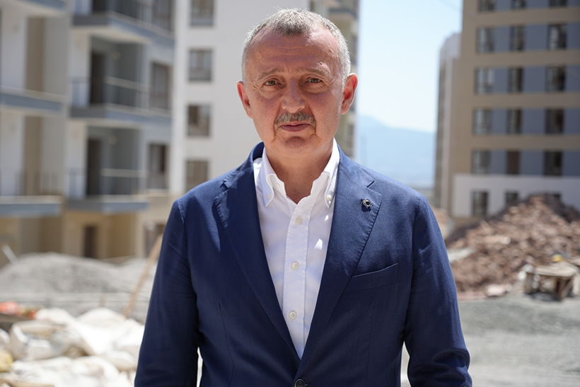 Tahir Büyükakın'dan Gökhan Günaydın'a cevap: Israrla yalan söylemeye devam ediyorlar - Resim : 1