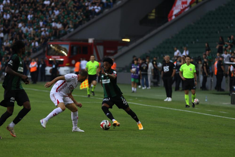 Kocaelispor-Samsunspor: 0-1 (MAÇ SONUCU) - Resim : 6